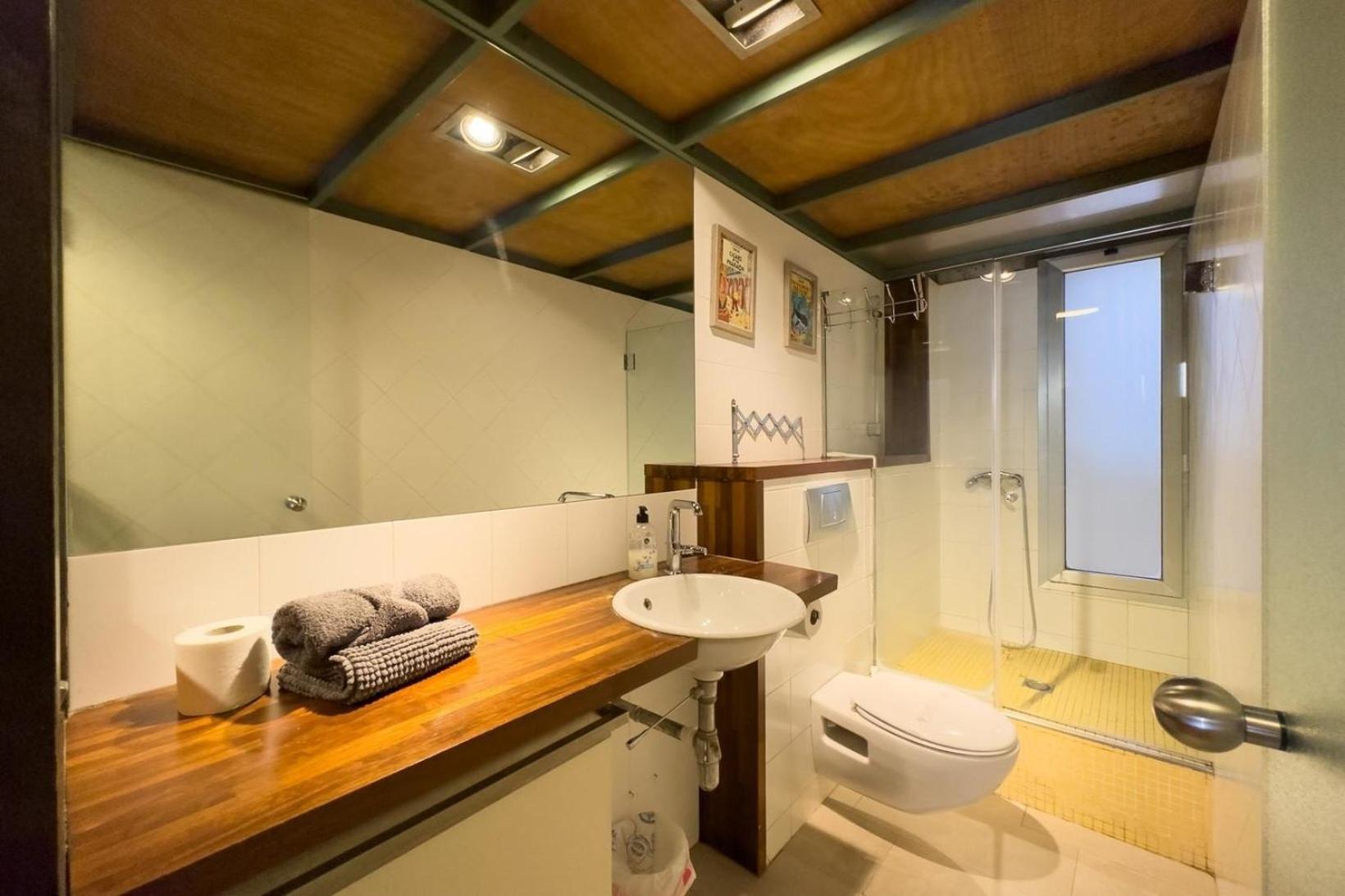 Fuer 5 Personen Ca 70 Qm In Barcelona-gracia, Costa Brava Costa Del Maresme * Barcelona